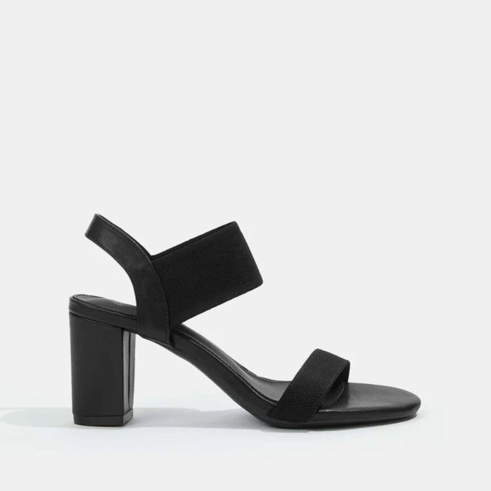 Black heel sandals 9.5